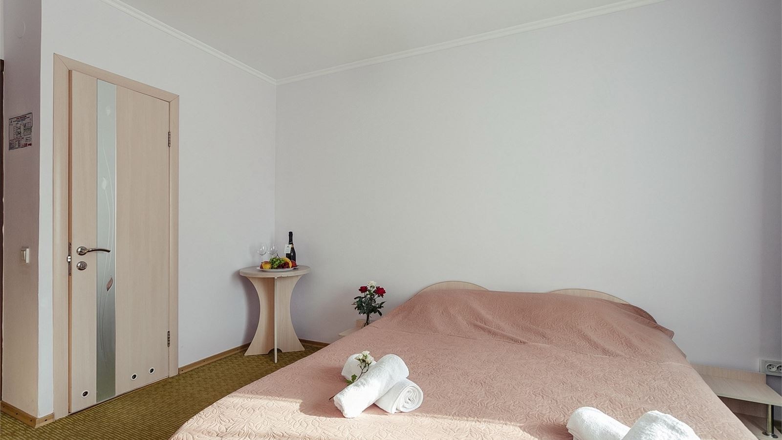 rooms-4местный-стандарт-плюс