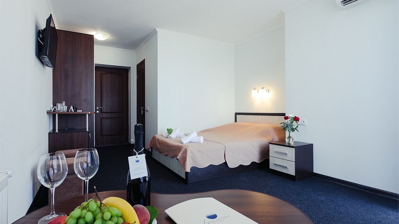 rooms-комфорт-с-балконом-семейный