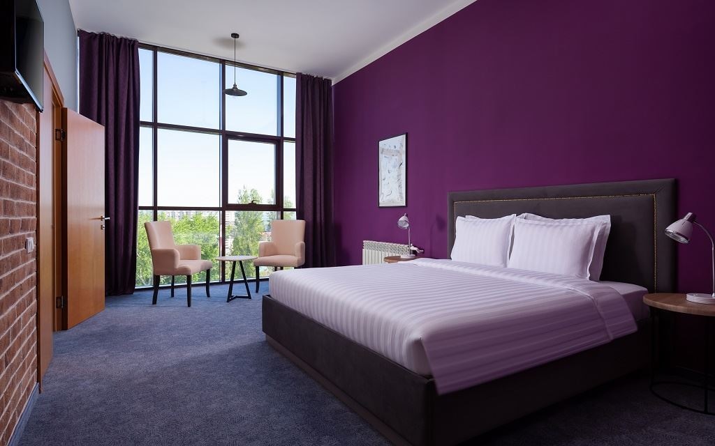 rooms-двухкомнатный-люкс-с-панорамными-окнами