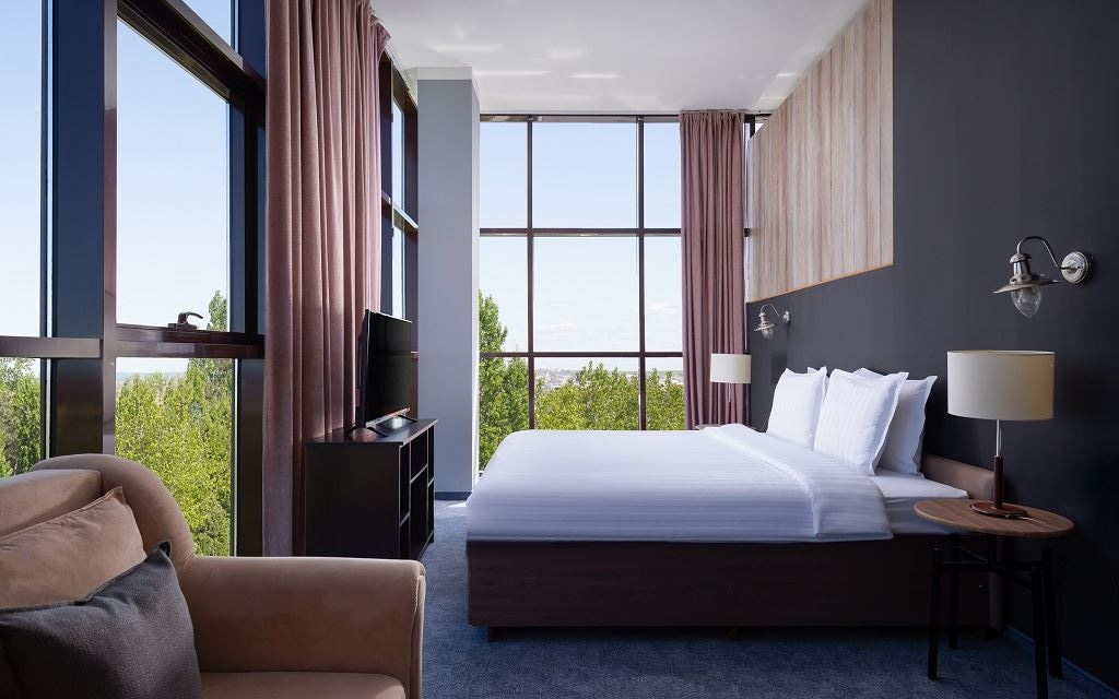 rooms-люкс-с-панорамными-окнами
