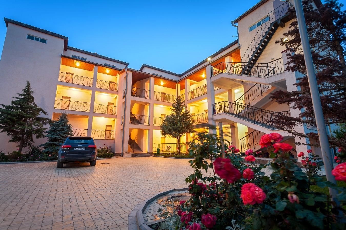 general-main-building