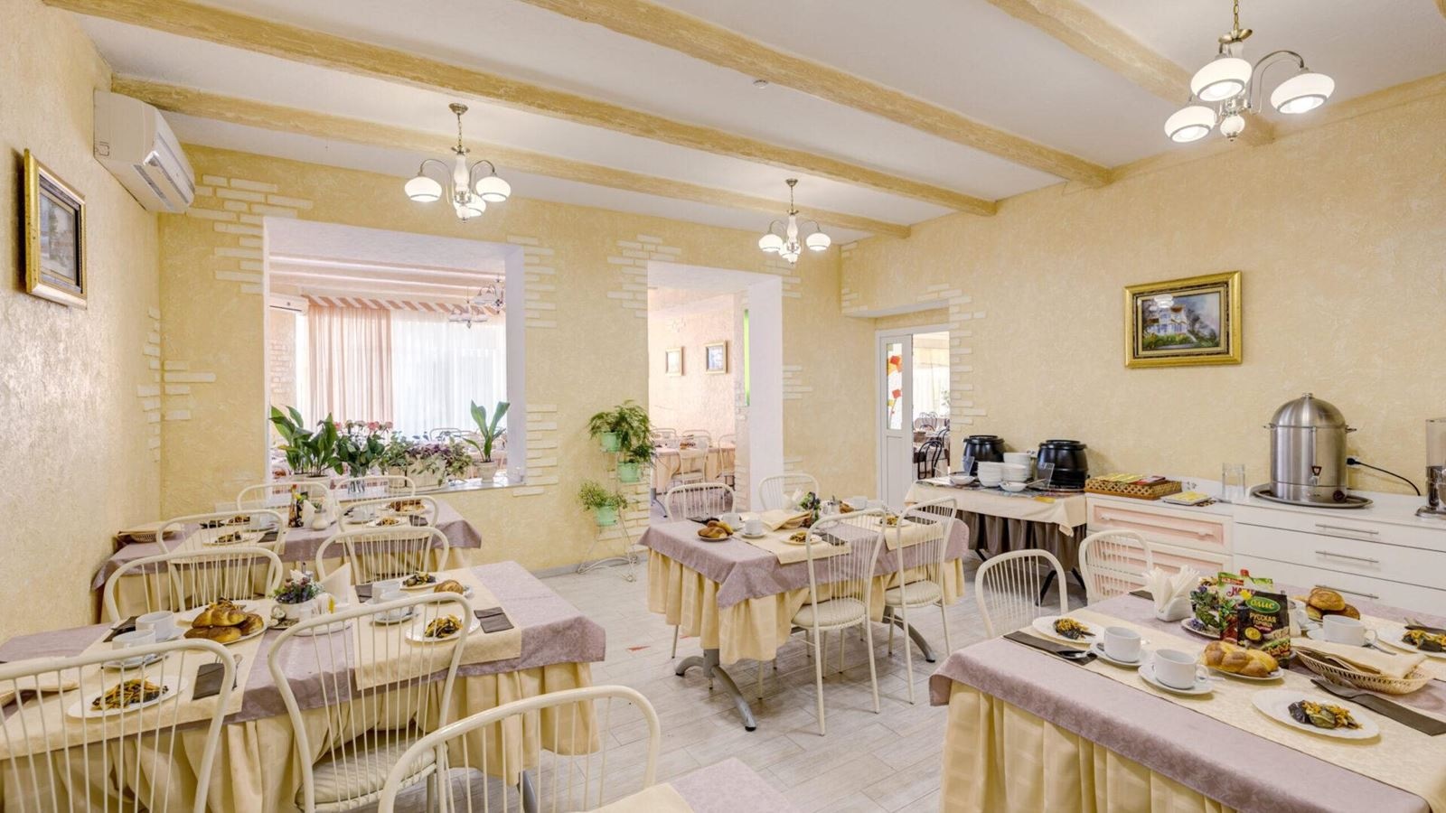 restaurants-столовая-ресторанного-типа