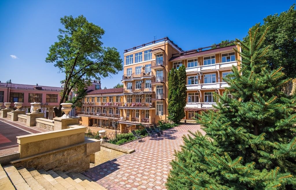 general-main-building