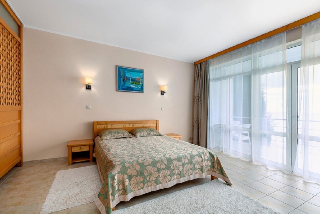 rooms-studia-morskoi