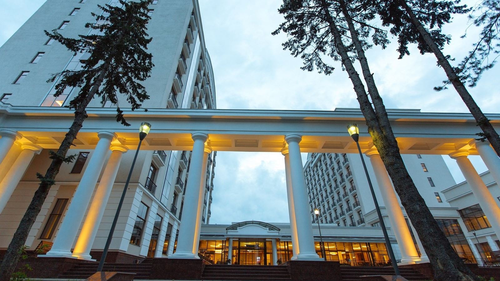 general-main-building