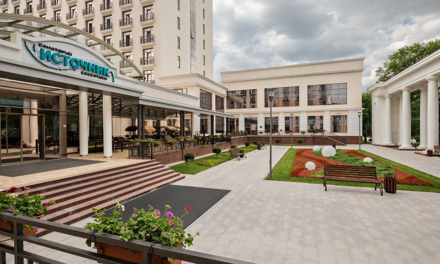 general-main-building