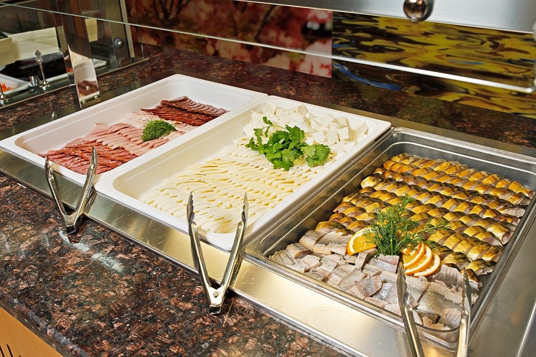 restaurants-obedenniy-zal