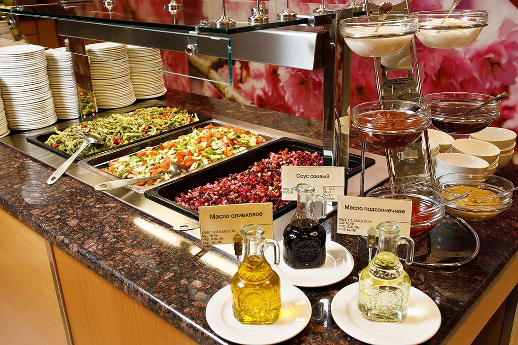 restaurants-obedenniy-zal