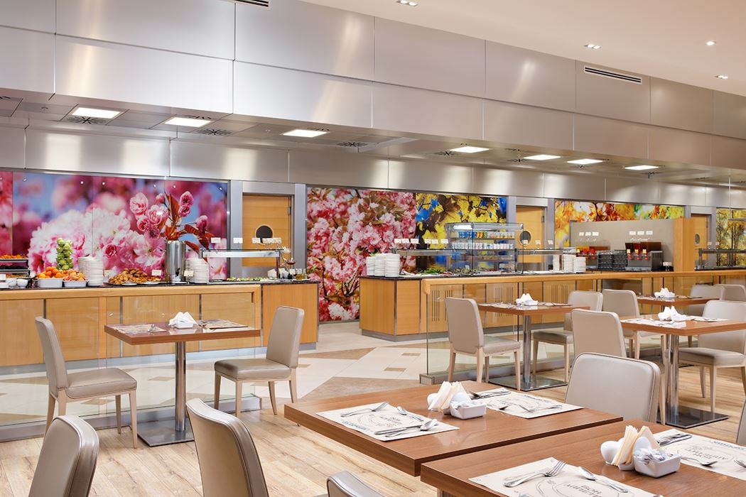 restaurants-obedenniy-zal