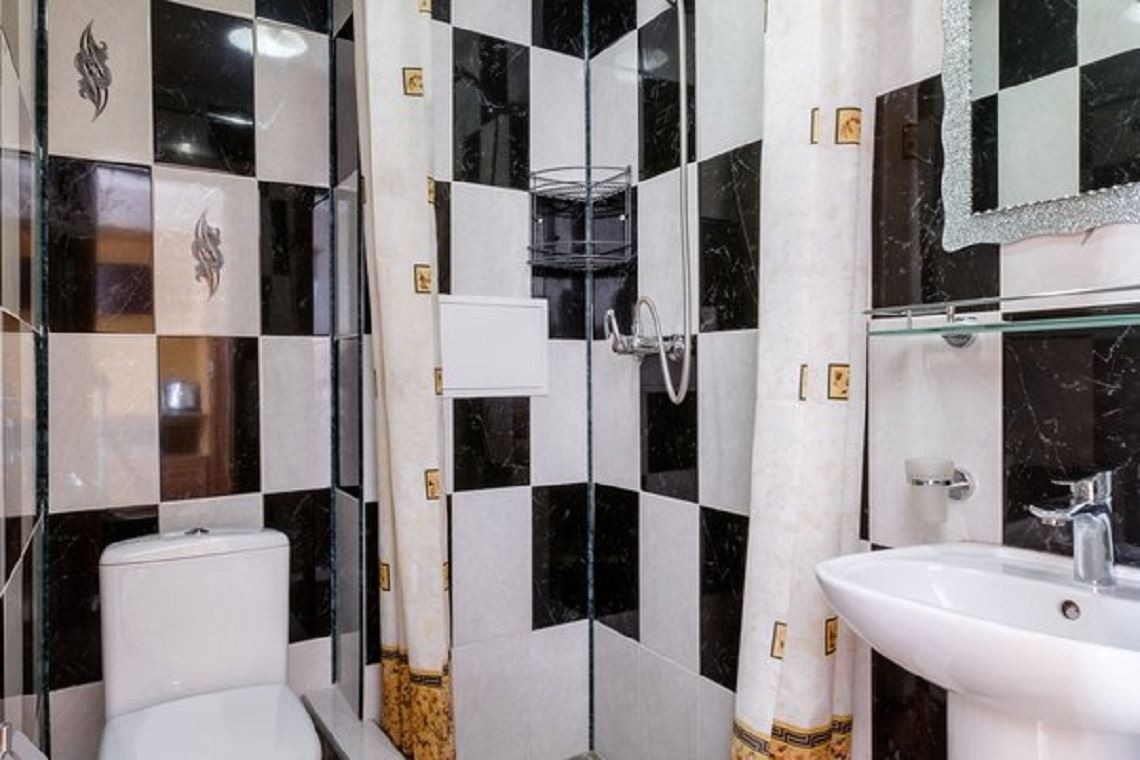 rooms-room-standard-single-seaview