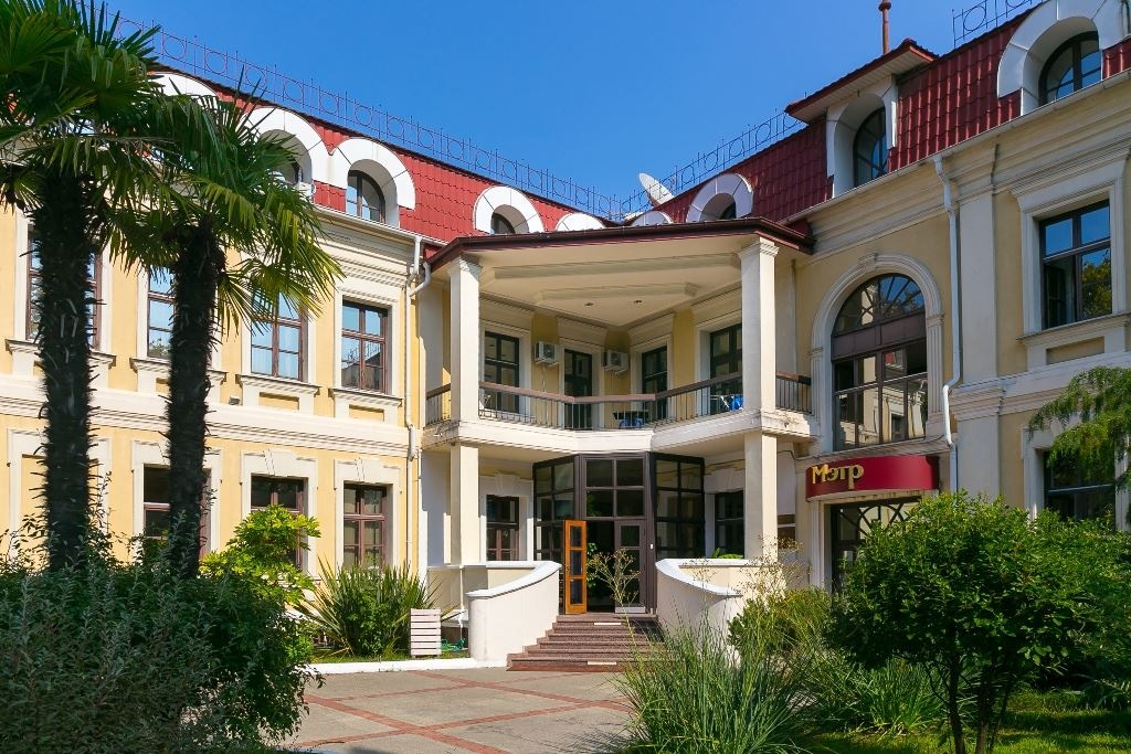 general-main-building