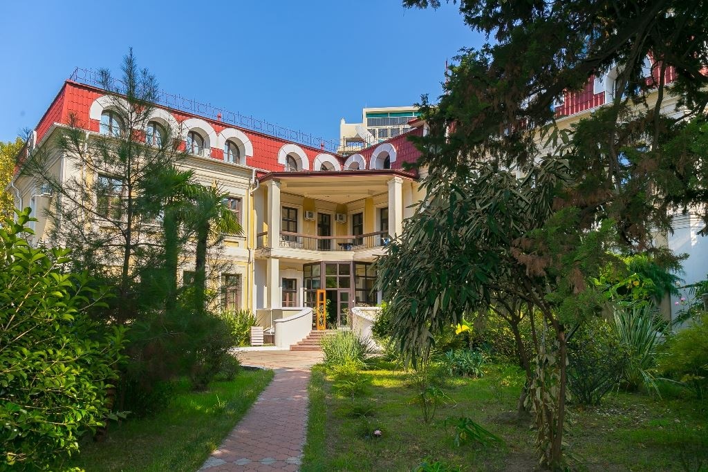 general-main-building