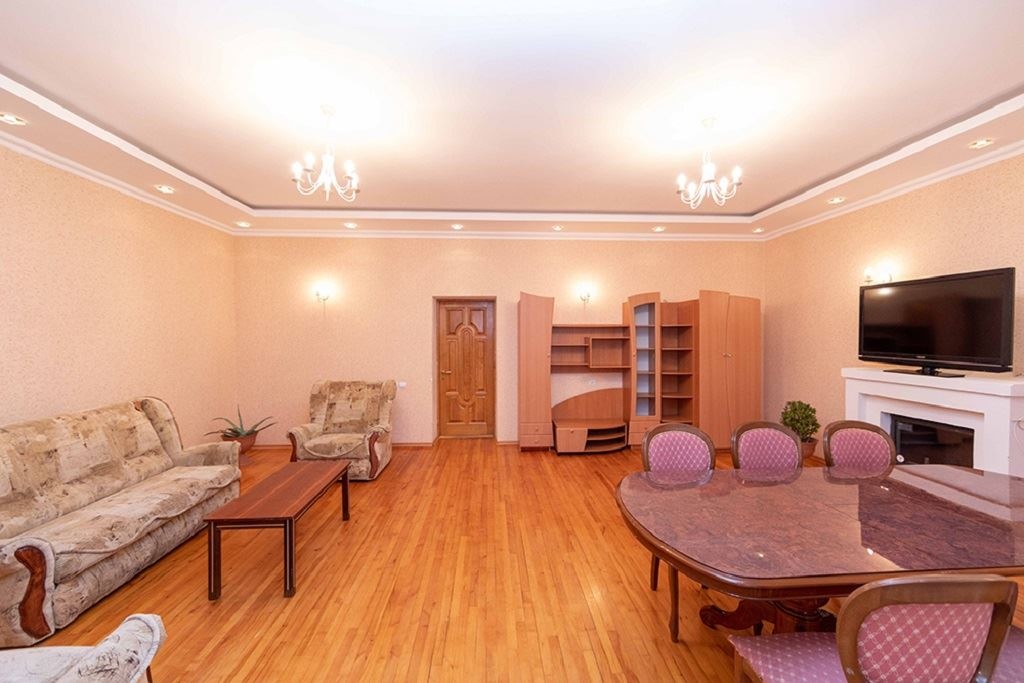 rooms-apartments-with-kitchen