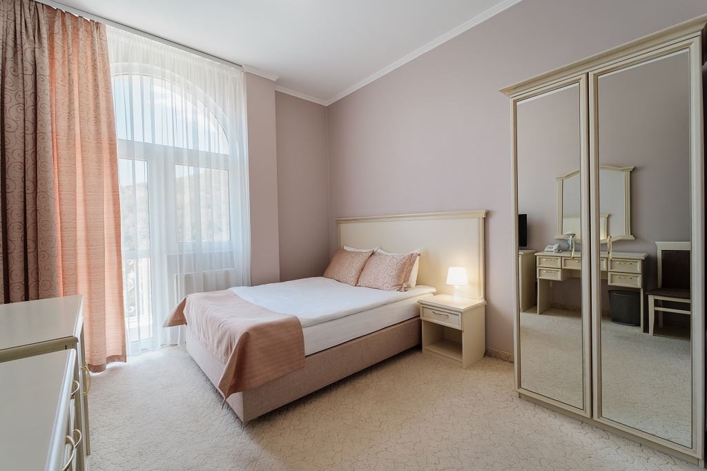 rooms-double-standard-room