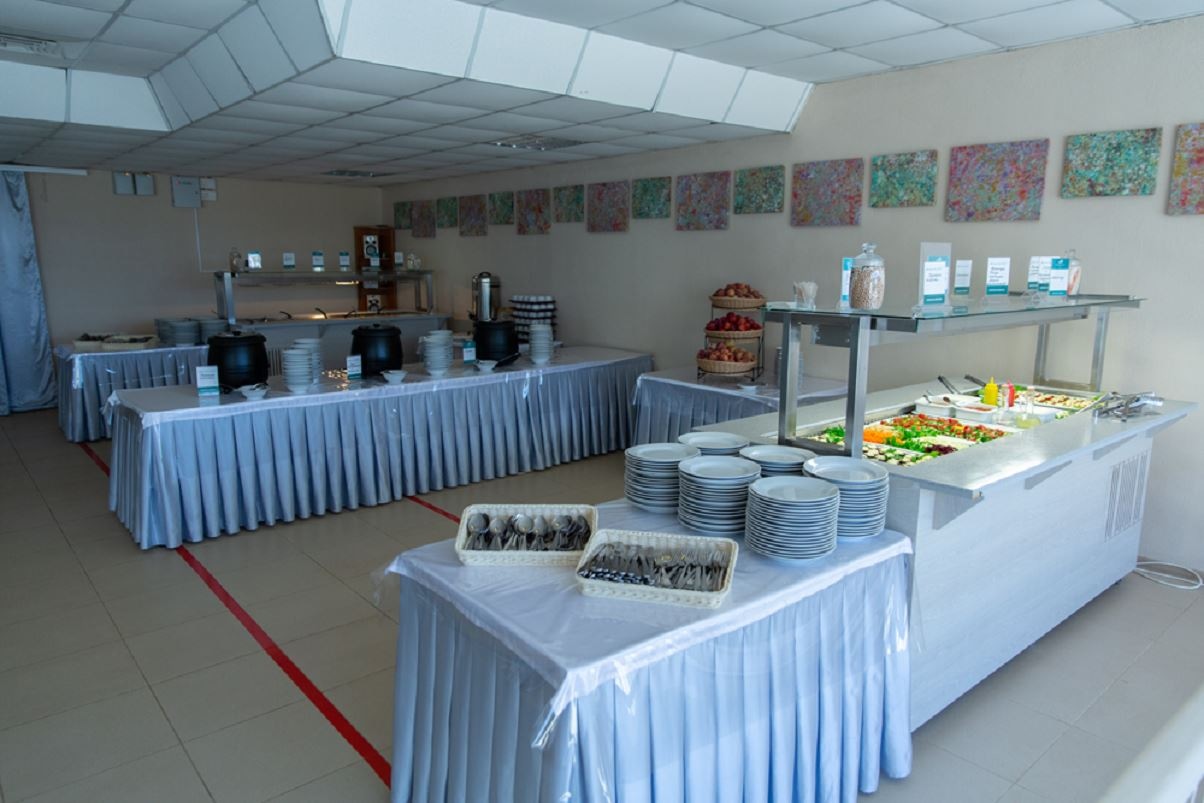 restaurants-obedennyi-zal