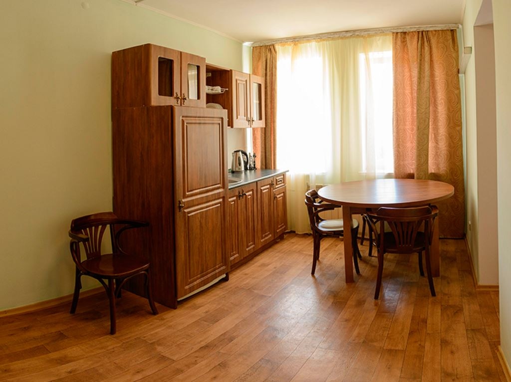 rooms-standart-3-rooms