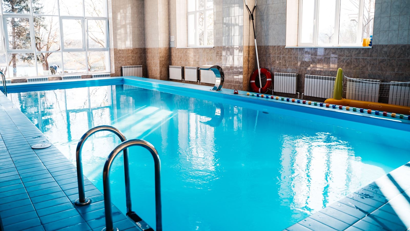 pools-indoor-pool