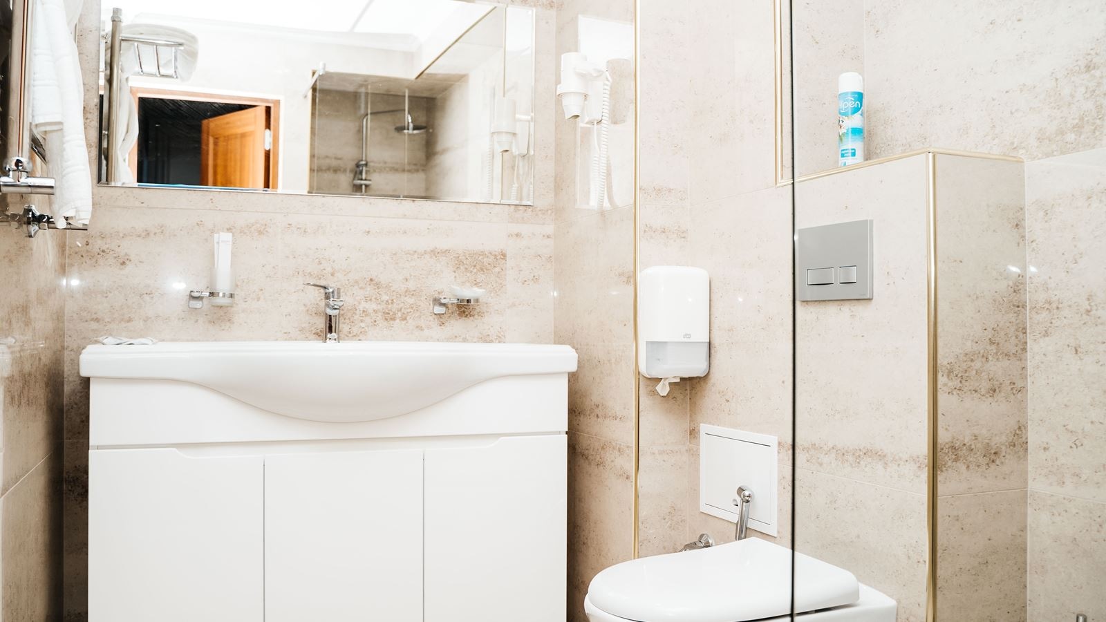 rooms-bungalow-standard-seaview