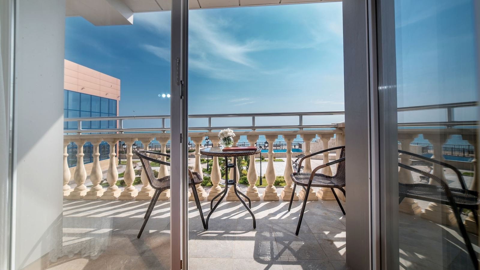 rooms-2room-apartmentfamily-suite