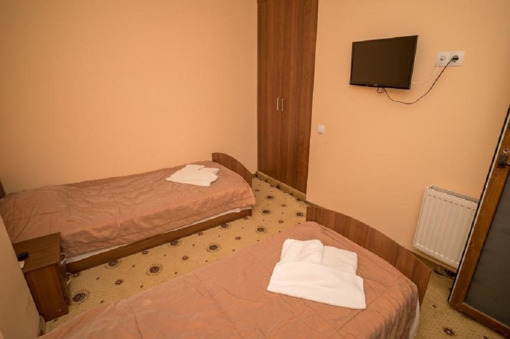 rooms-apartment-luxury-quad