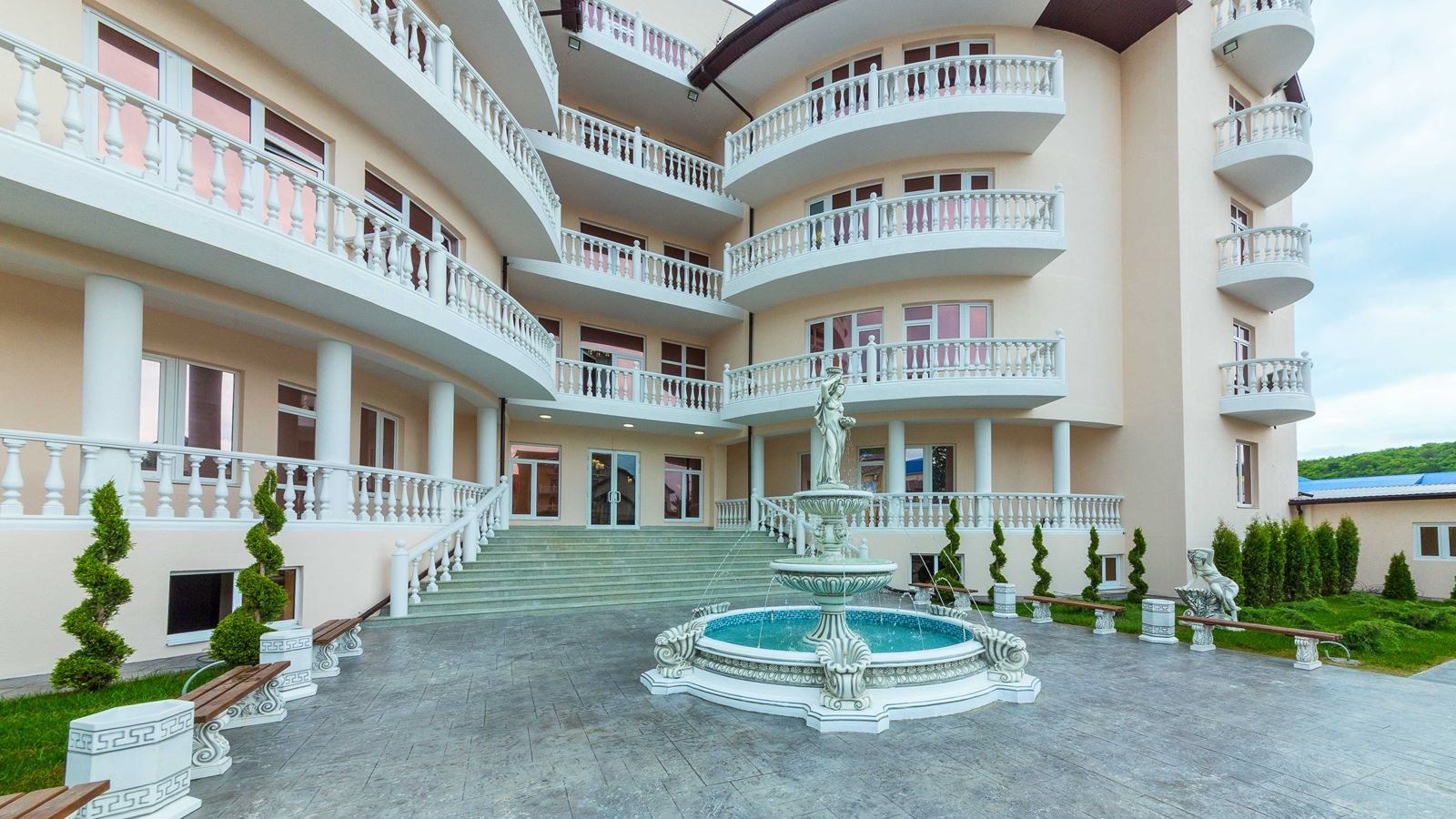 general-main-building