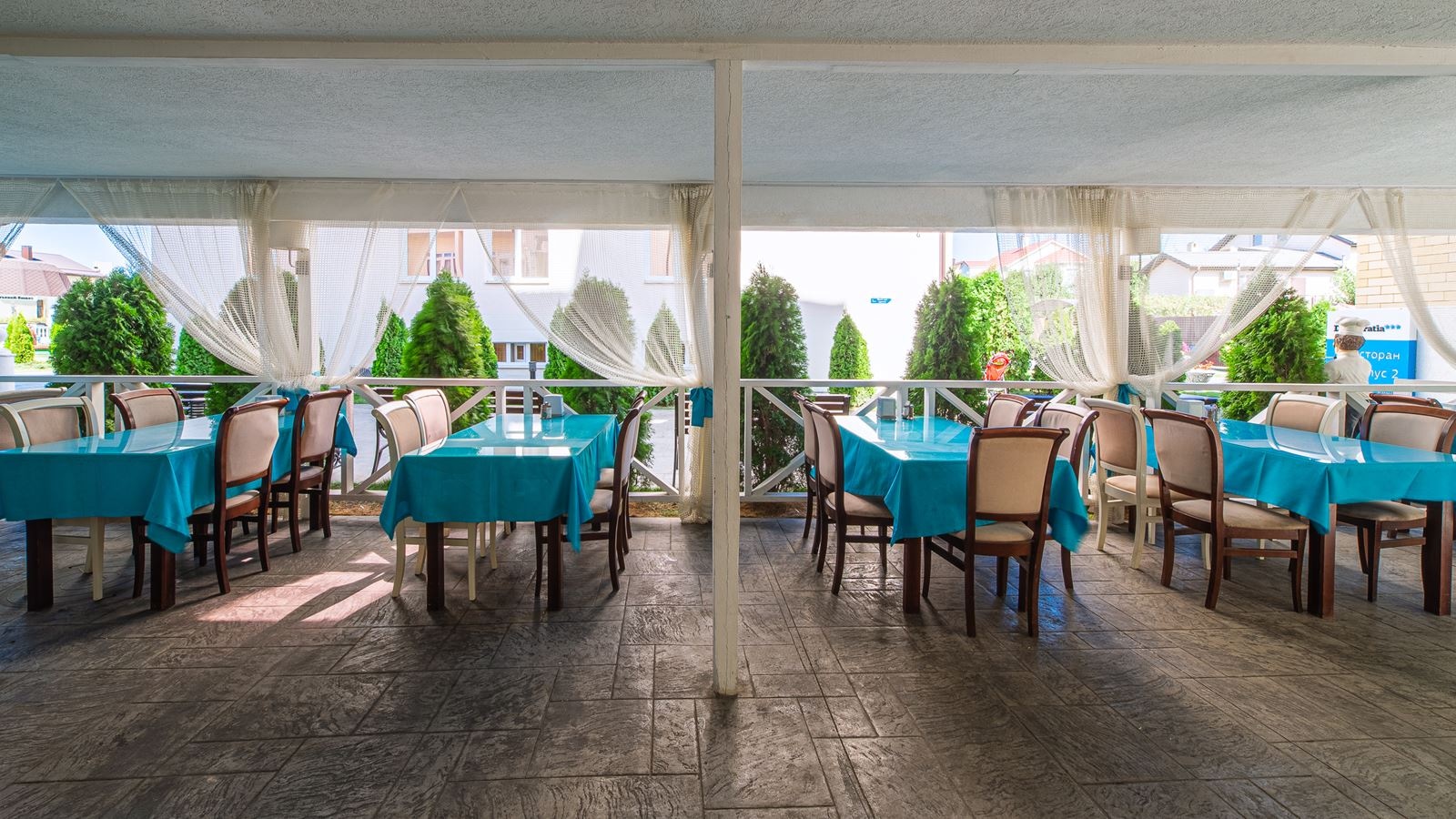 restaurants-restoran