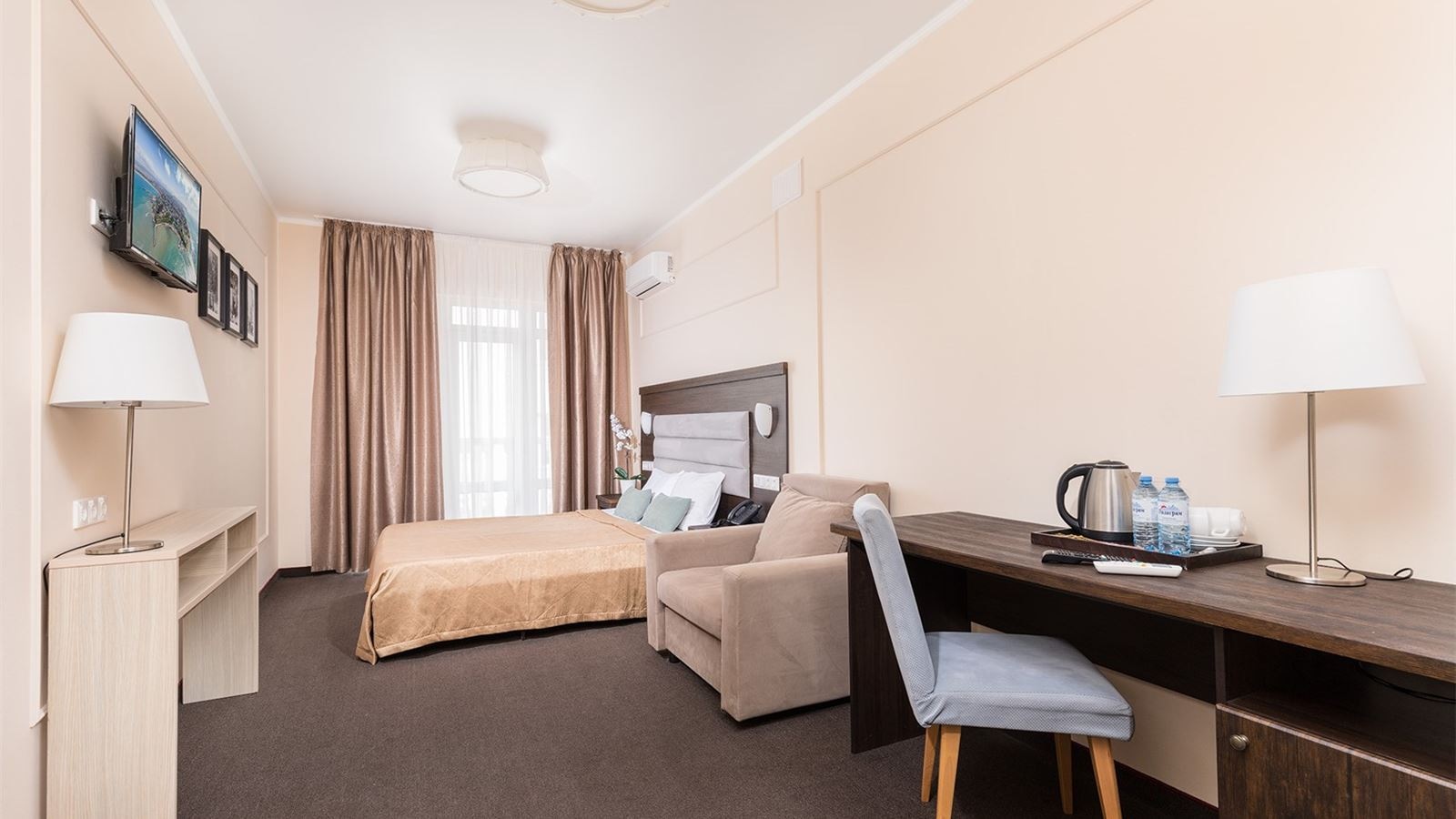 rooms-superior-with-balcon