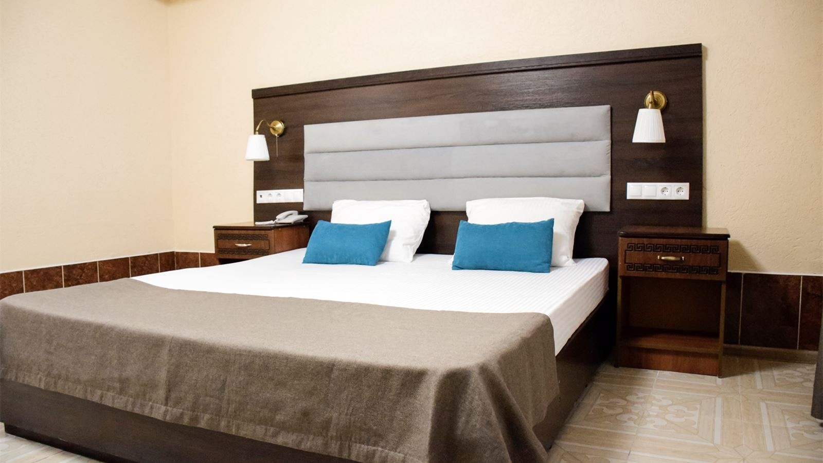 rooms-superior+-ground-floor