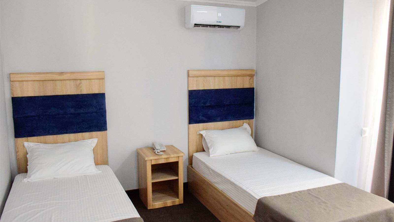 rooms-superior+-with-private-terrace