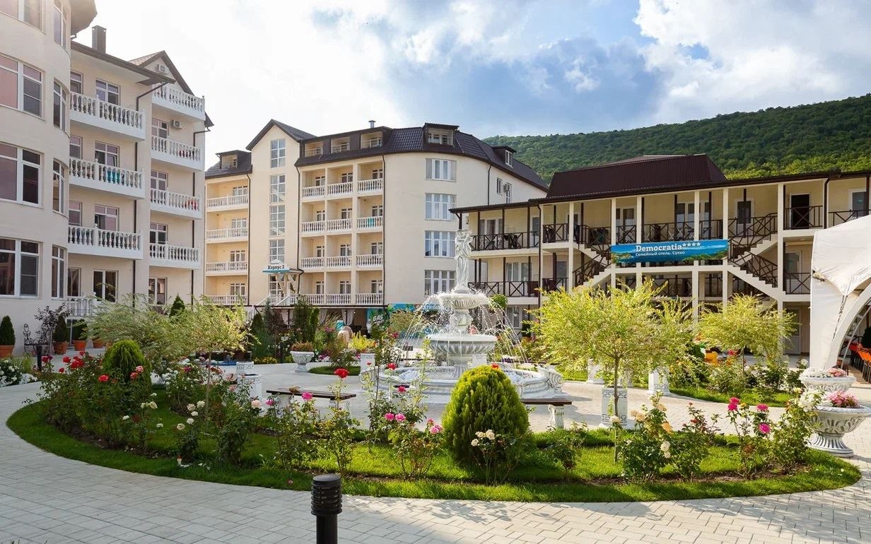 general-main-building