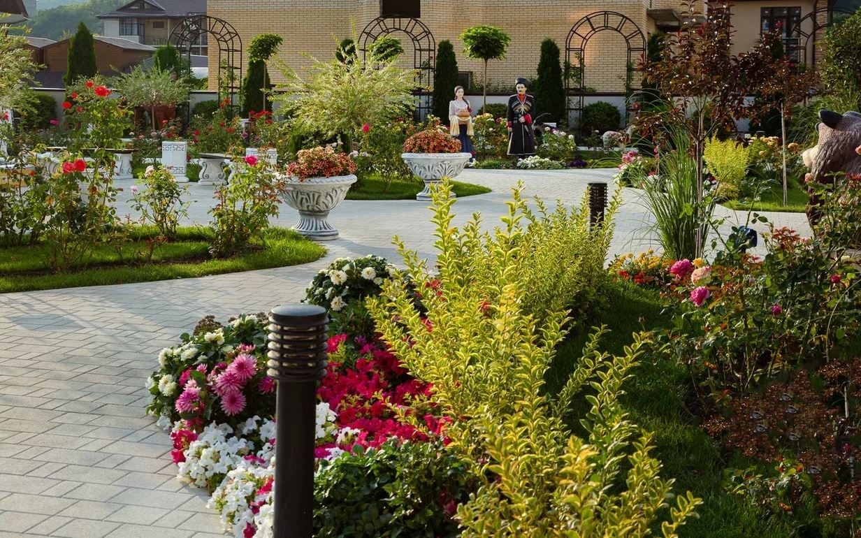 general-main-building