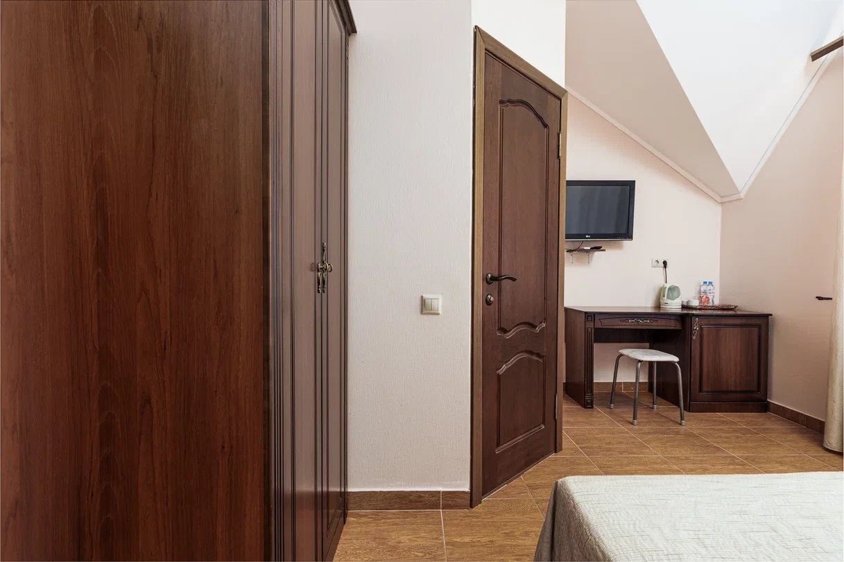 rooms-standard-mansard-with-balcony