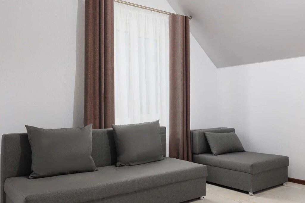 rooms-superior-+-with-balcony-nirvana