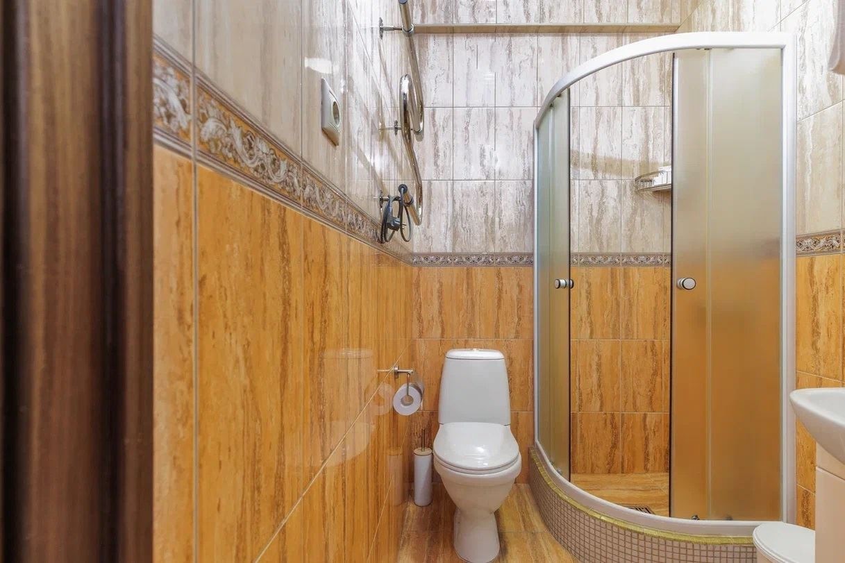 rooms-connect-standard-mansard-with-balcony-nirvana