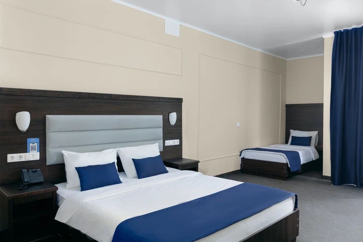 rooms-superior+-with-balcony