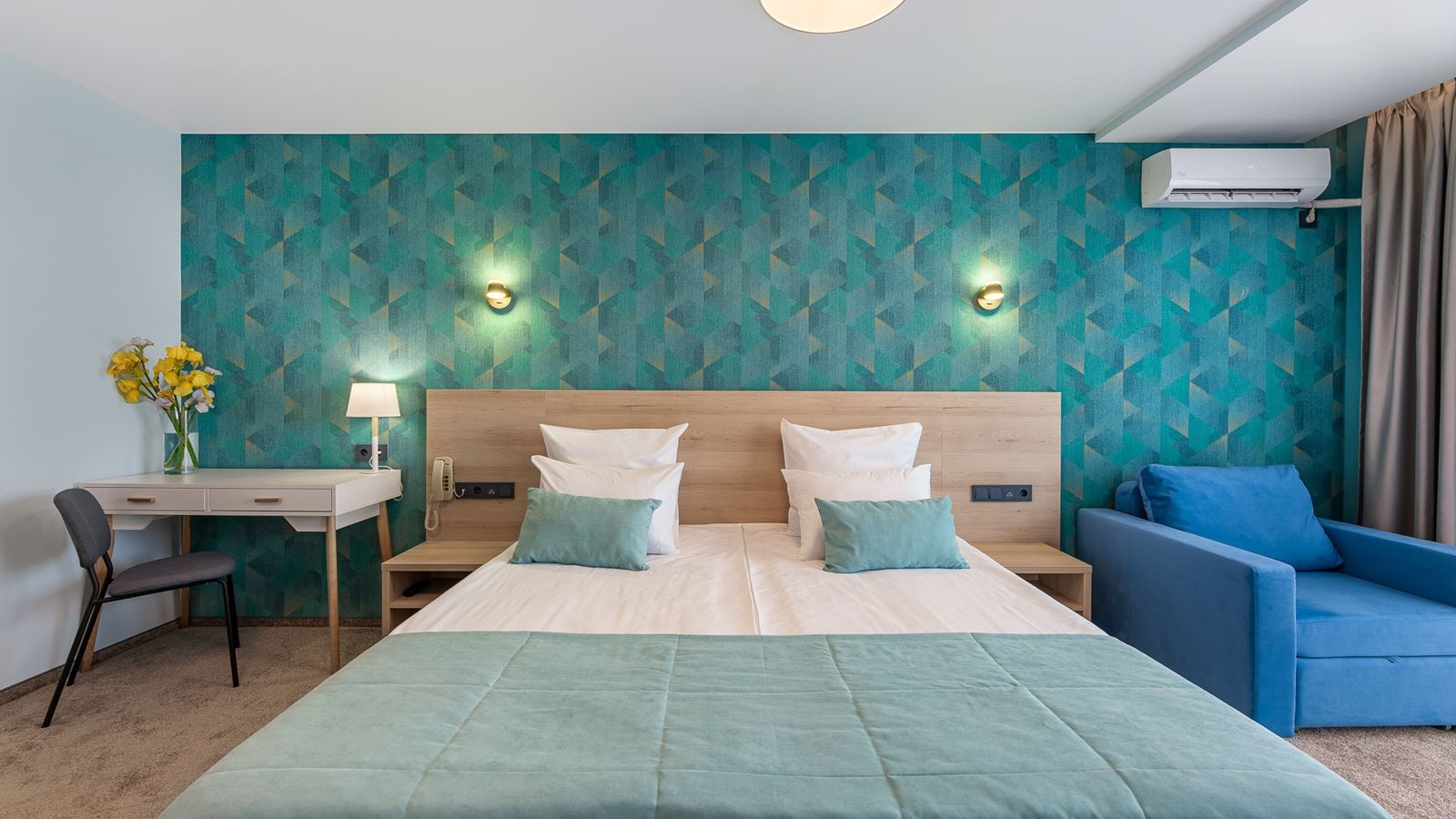 rooms-2-mestniy-studio