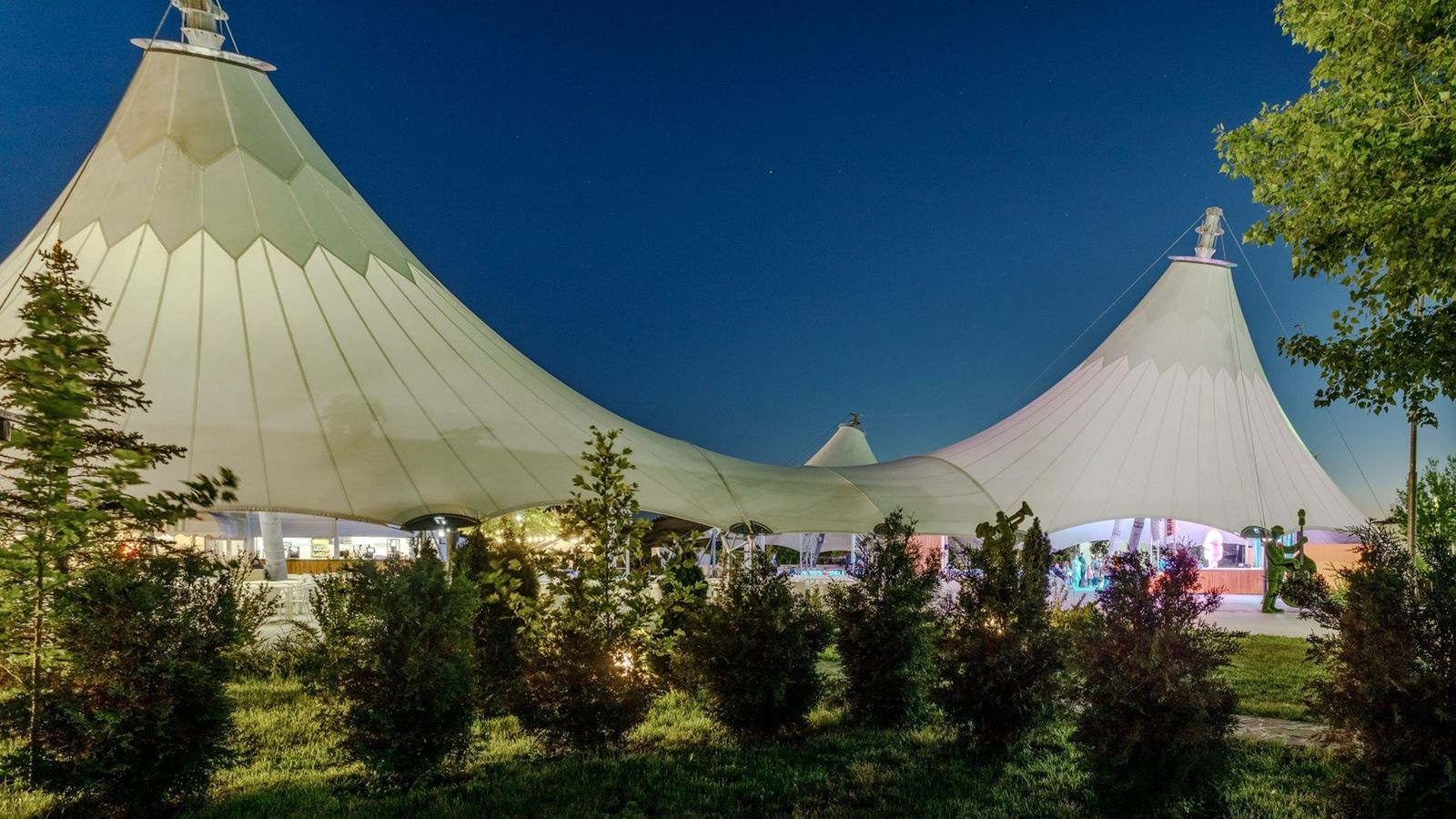 restaurants-obedenniy-zal