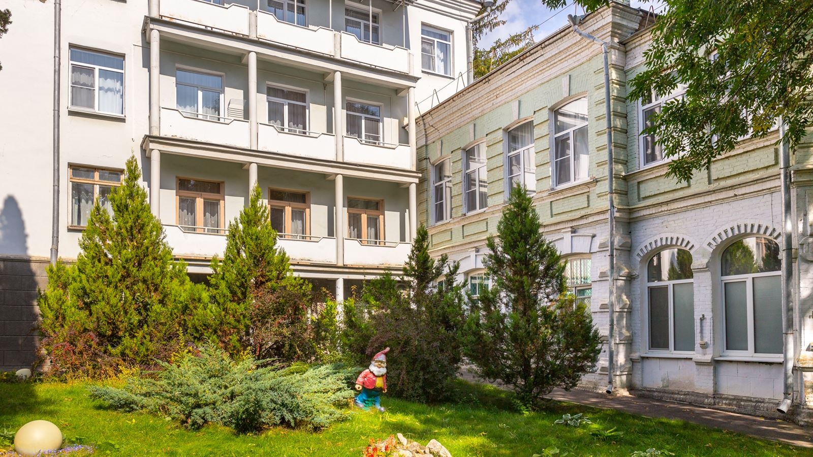 general-main-building