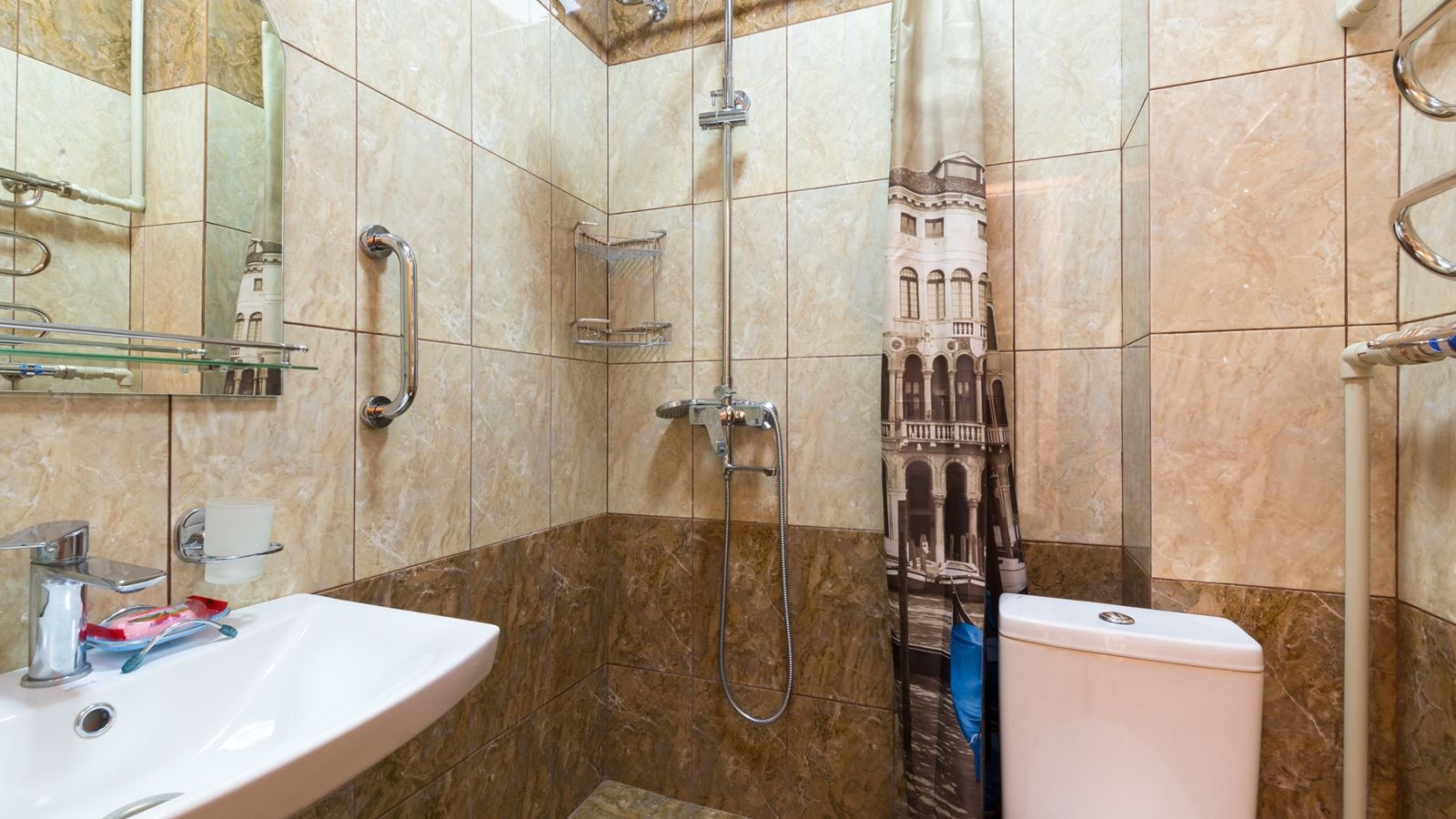 rooms-standard--with-balcon