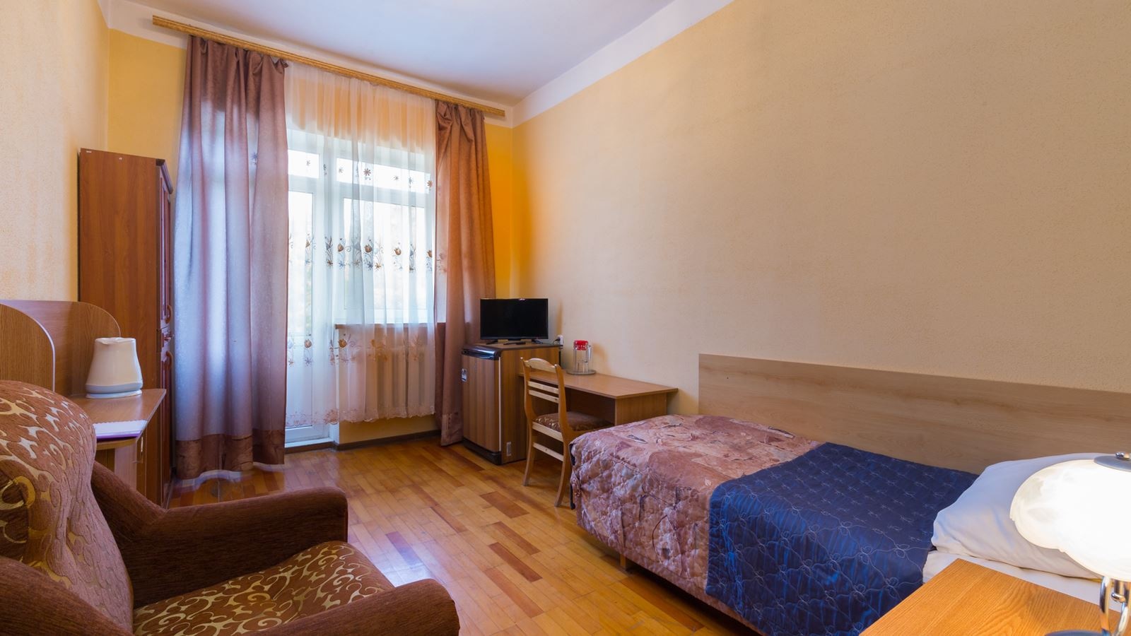 rooms-single-superioir