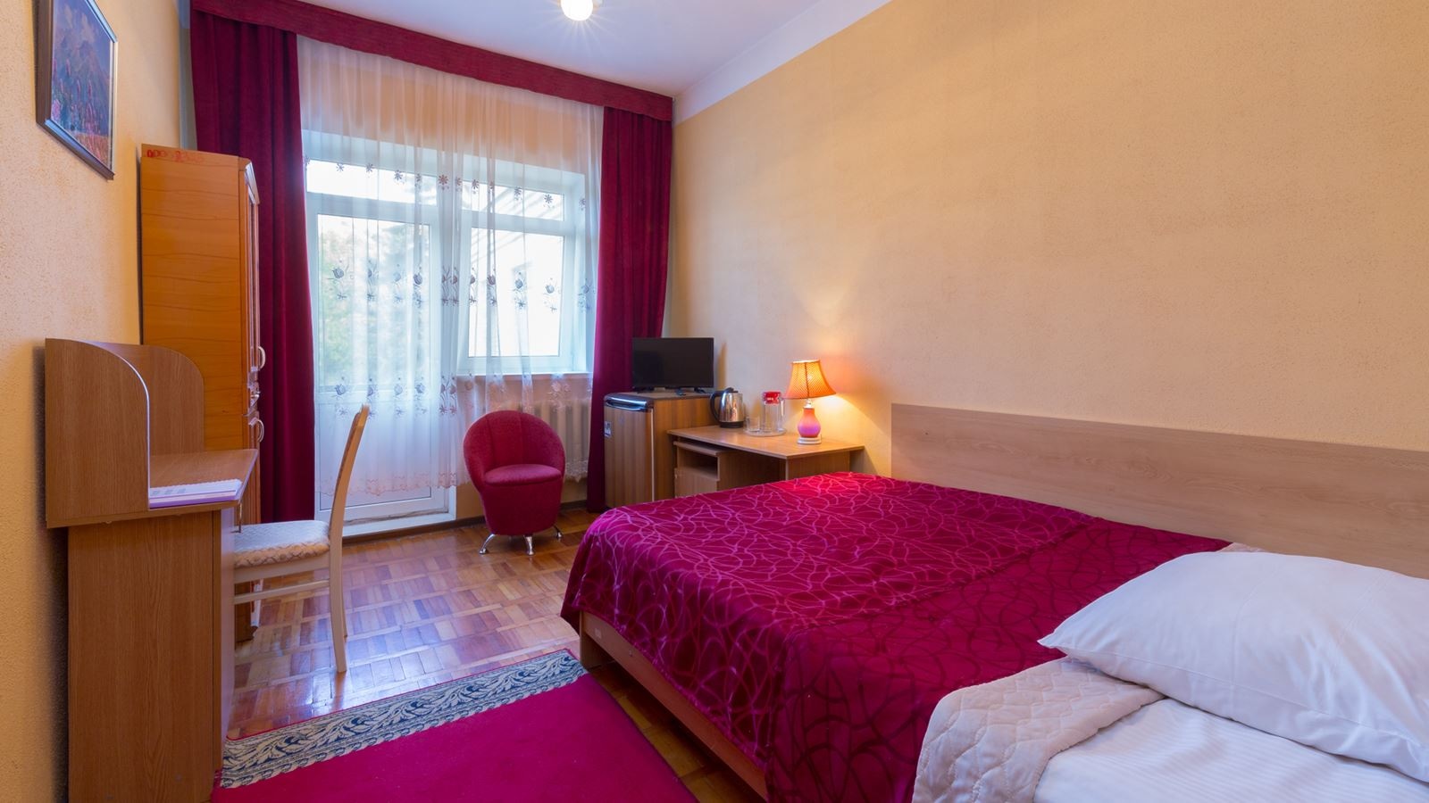 rooms-single-standard