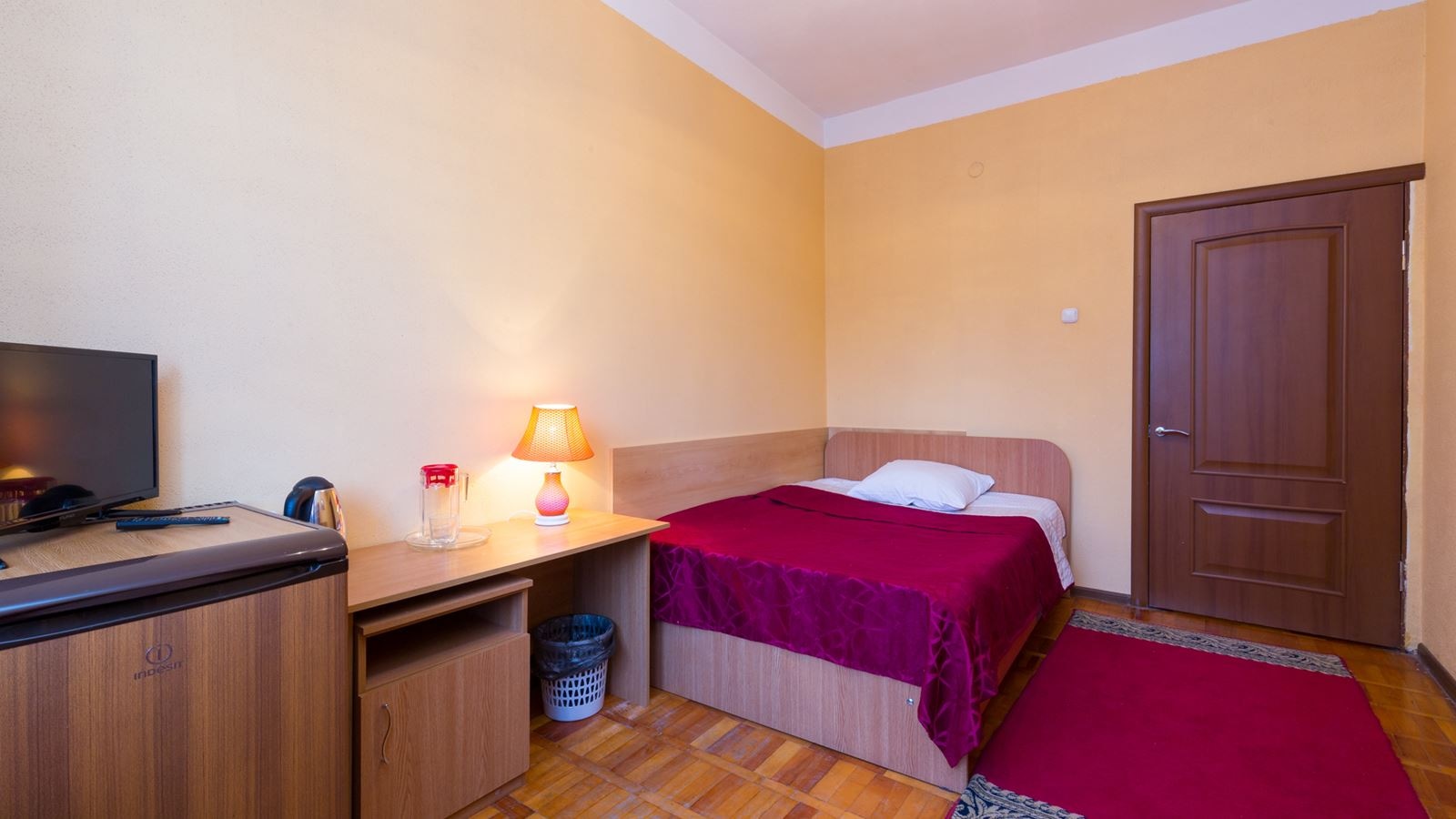 rooms-single-standard