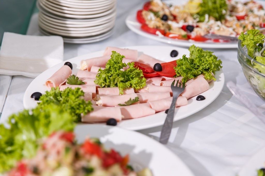 restaurants-obedenniy-zal