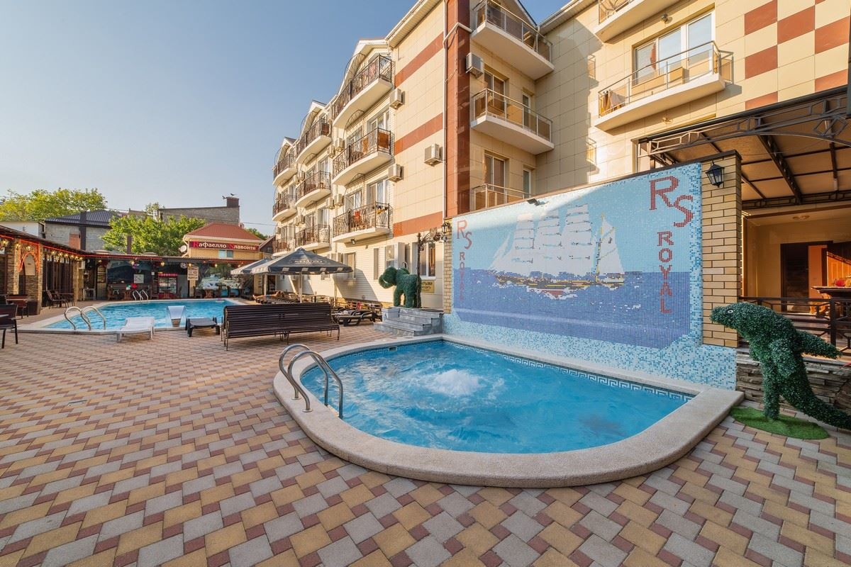 pools-outdoor--indoor-childrens-pool