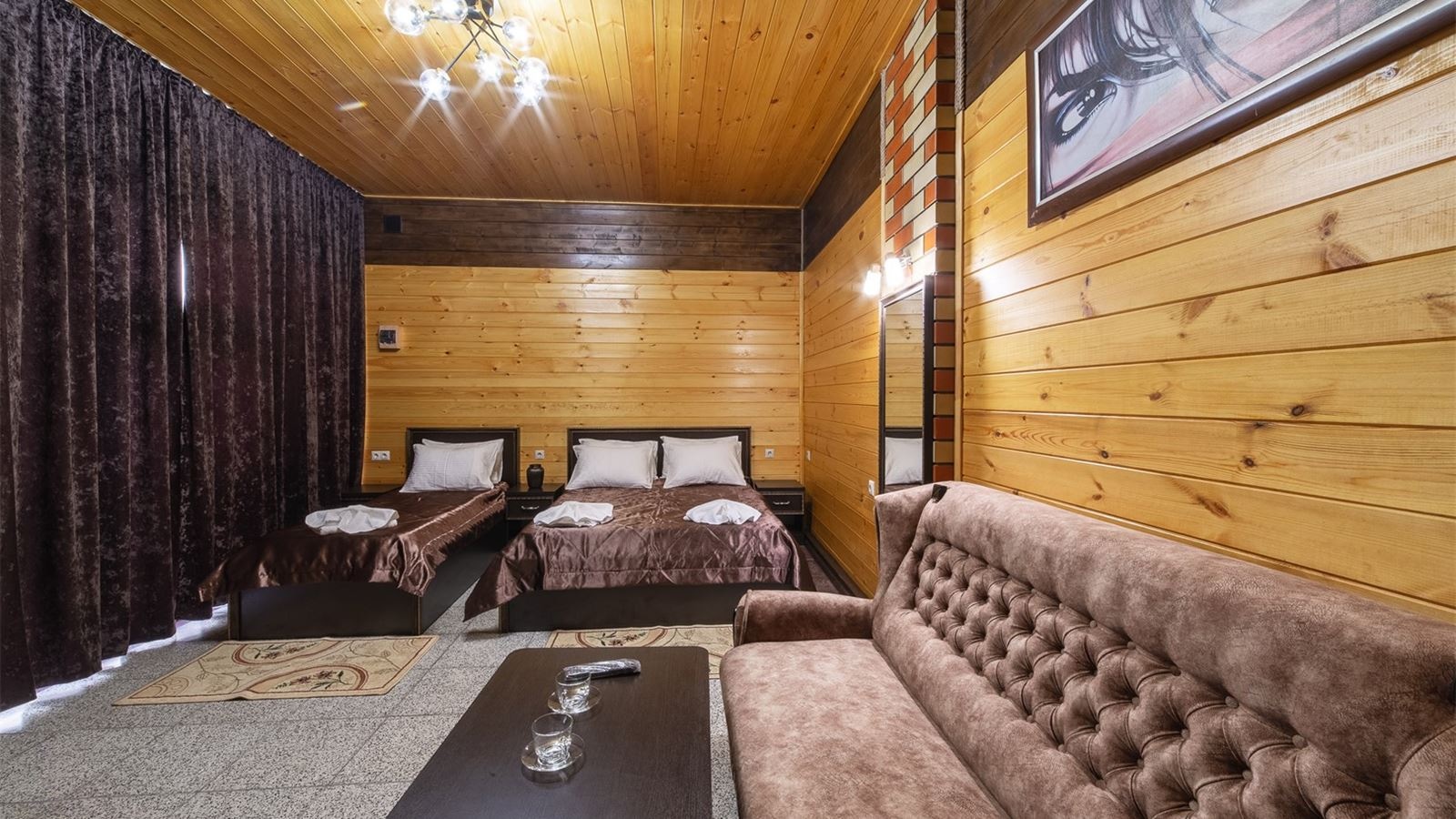 rooms-apartment-with-pool-view