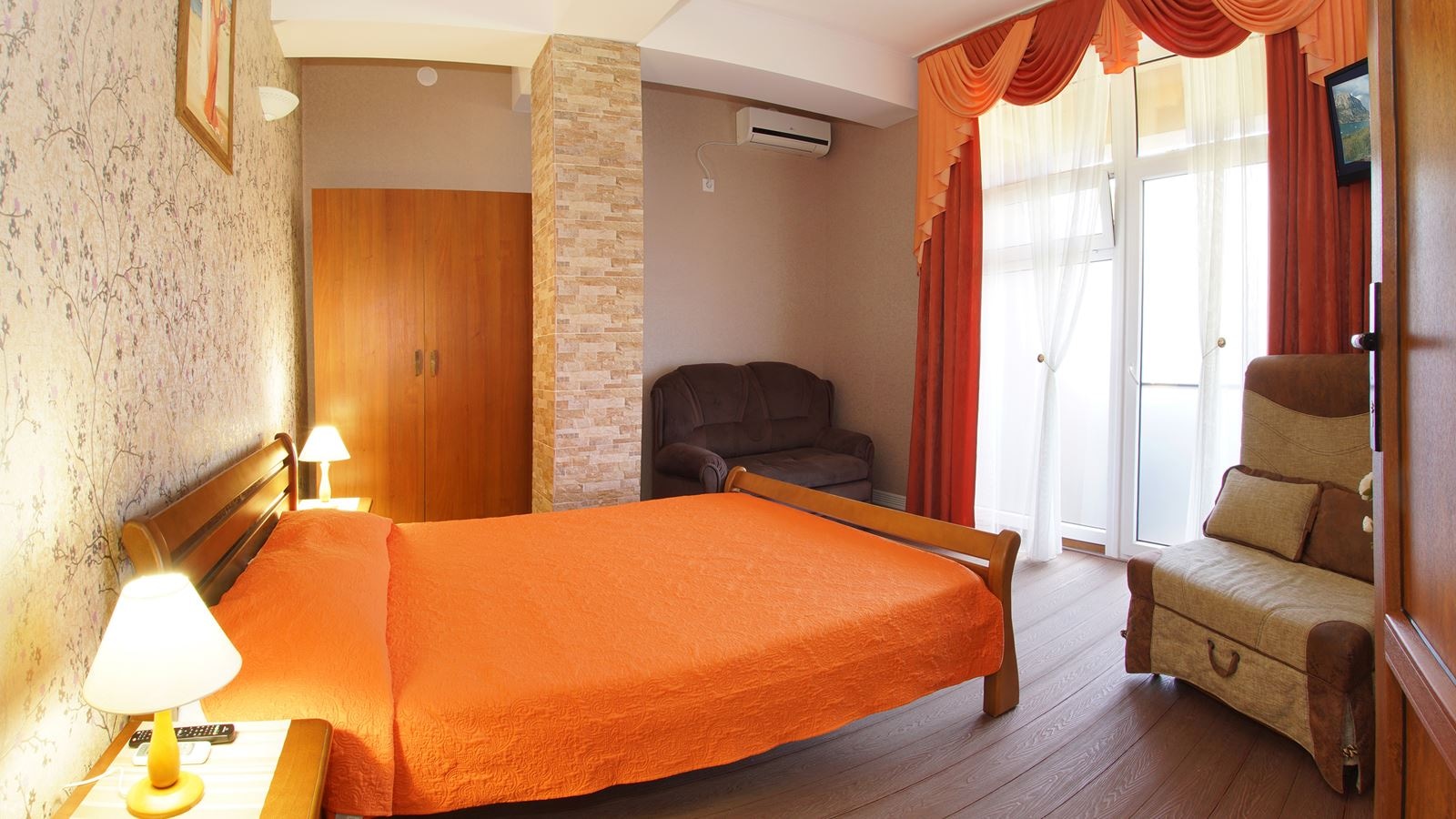 rooms-2-bedroom-standard-chalet