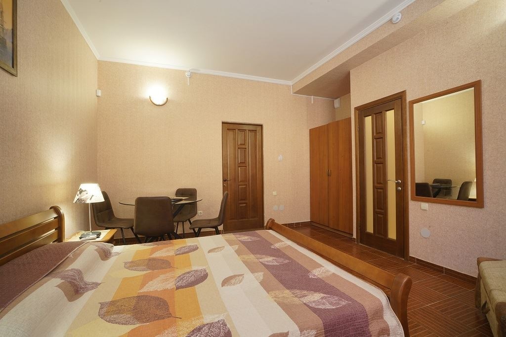 rooms-double-classic-room