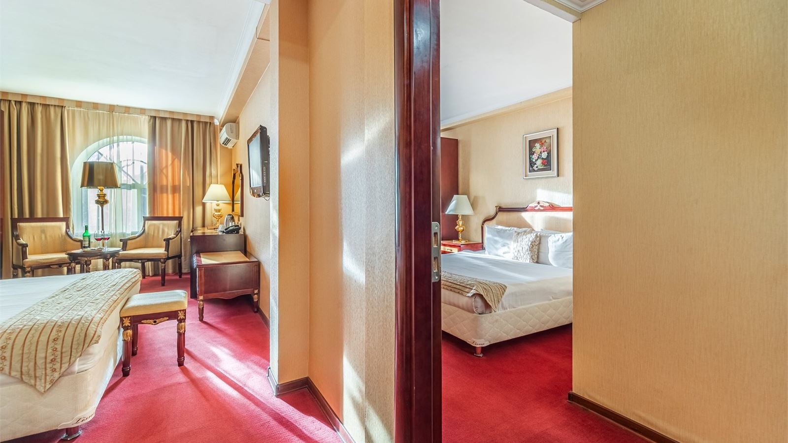 rooms-семейный-смежный-номер