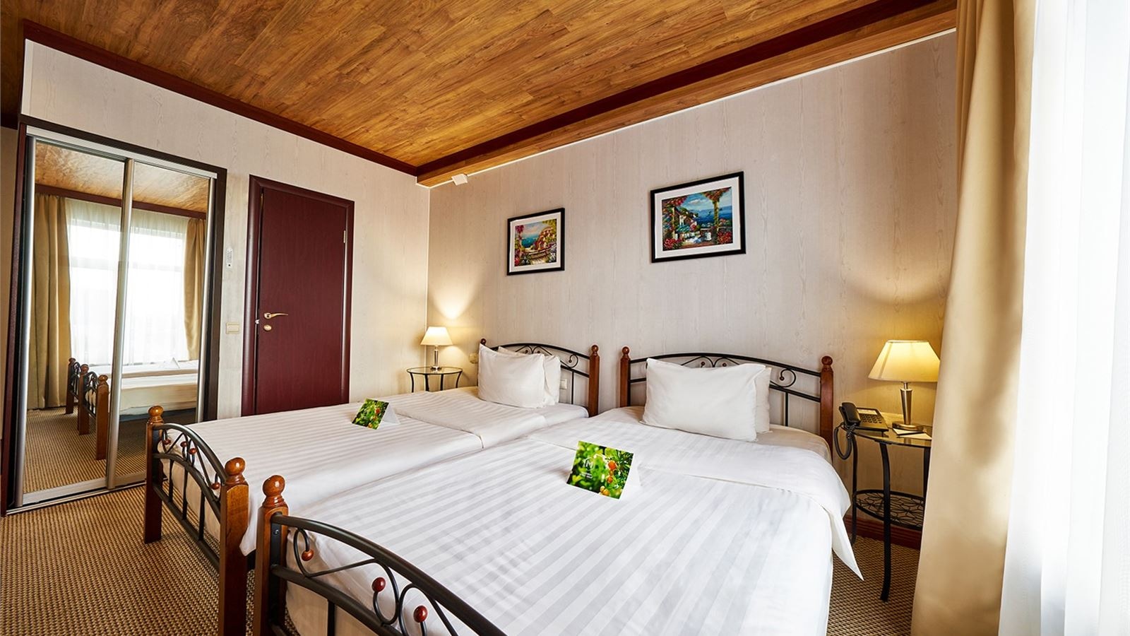 rooms-супериор-с-двумя-раздельными-кроватями