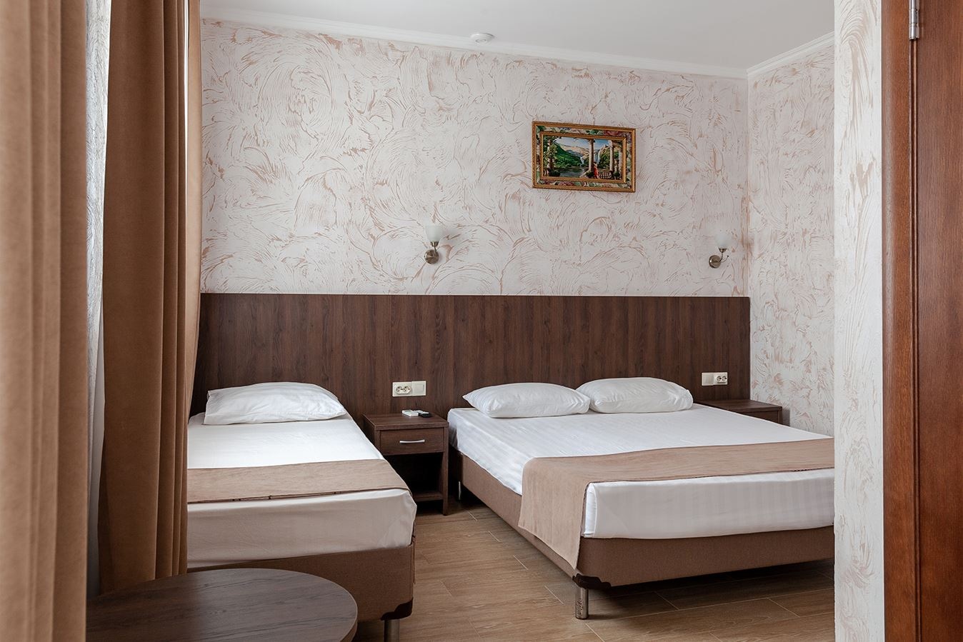 rooms-room-triple-villa